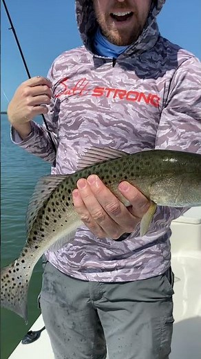 Catching Speckled Trout On The Slam Shady 2.0 Paddletail!