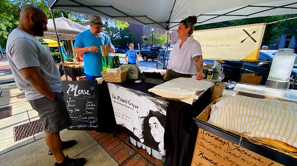 Columbus chef needs your help to reach finals of Favorite Chef 2025 competition.