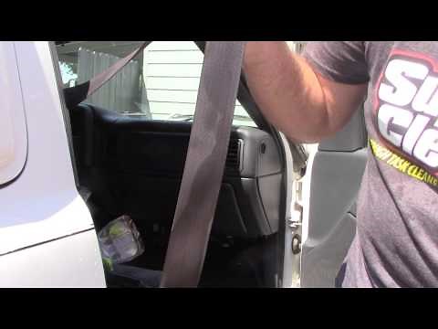 Tips To Cleaning Dirty Car Seat Belts