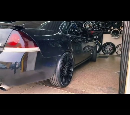 SS impala looking nice on some 22s #SS#IMPALA#FYP#FORYOU#therimshop #foryoupage