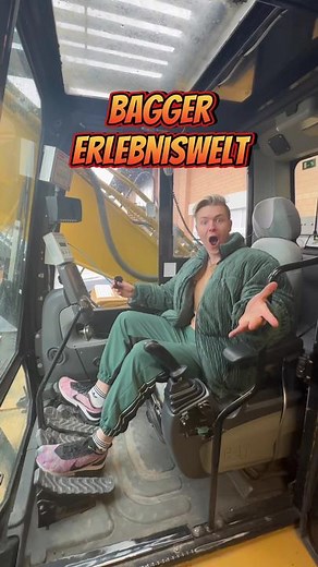 Mit wem musst du ins Baggermuseum? ⚙️ #ebianum #baggermuseum #fisibach #aargau #bagger #excavator #museum #erlebnis #beste #freizeit #ausflug #aktivitäten #schweiz #schweizer #fy #fyp #fürdich #viral #goviral