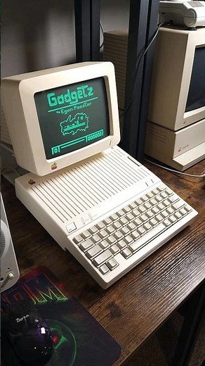 Playing Gadgetz on an Apple IIc, 1984 #shorts #retrogaming