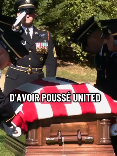 Sept corps de soldats américains viennent d’arriver sur le sol américain. Sept cercueils recouverts du drapeau. Sept vies brisées dans une guerre qui ne fait que commencer#usarmy #usa #war #soldier #iran