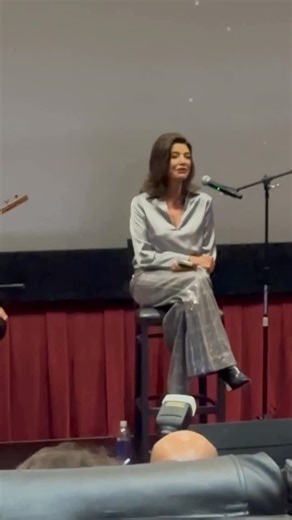 Shohreh Aghdashloo on Instagram‎: "A special screening of ‘Deadly Vows’ at the renowned Chinese Theatre during the international Arpa Film Festival. I had the honor of reciting a selection of Rumi’s poetry in both Farsi and English for the audience. ن نمایش ویژهٔ فیلم «سوگندهای مرگبار» در سینمای مشهور چینی، در جریان جشنواره بین‌المللی فیلم Arpa. افتخار داشتم گزیده‌ای از اشعار مولانا را در کنار فرید شفیع نوری و رامید برای حضار، به دو زبان فارسی و انگلیسی قرائت کنم. با سپاس از فرید برای دعوت به ای
