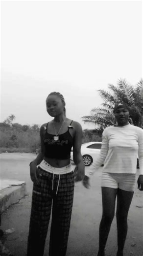 davido baby 🥰🇧🇪🇧🇪💕 (@favourgooodlife3)’s videos with original sound - D E Academy 🏆