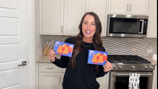 ENOLVO Brown Sugar Bear - Terra Cotta Brown Sugar Keeper to Maintain Food Moisture in Container, Saver for Food Storage Containers, Reusable Terracotta Discs - 2 Pack