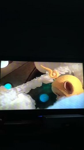 Teletubbies Uh Oh Messes And Muddles Laa Laa Spills Her Tubby Custard