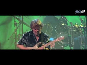 BluGuitar Artist - Ian Crichton - SAGA