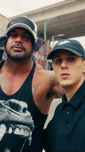 ACR1 on Instagram: "Este 28/01 sale “DE DONDE VENGO” en colaboración junto a El Aldo, un referente gigante del hip hop latinoamericano que respeto y admiro desde chico. La canción es honestamente impresionante y sumamente significativa para mi. Es un honor crear con usted Asere y saber que en 4 días sale esto a la luz. 28/01 - 21:00 hs. 🇦🇷 | 19:00 hs. 🇨🇺"