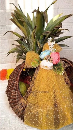 Fruit Basket Packing Ideas | Elegant Fruit Hamper Decoration | Gift Basket Packing Tutorial #shorts