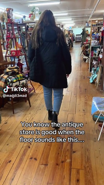 Discover Antique Store Sounds During Your Thrifting Adventure