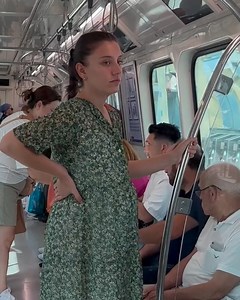 4.2M views · 75K reactions | Do you offer help if anyone needs it? ( Story of pregnant lady) | Sarcasm | Facebook