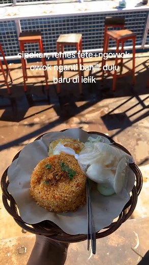 Cipokan, Remes Tete Ngowok! Nganti Banjir Dulu Baru di Iclik