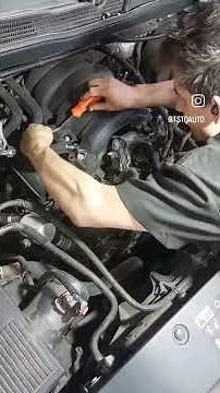 2014 Chevy Silverado 4.3L V6 intake manifold removal!#yycnow #yyc #calgaryauto #tstq