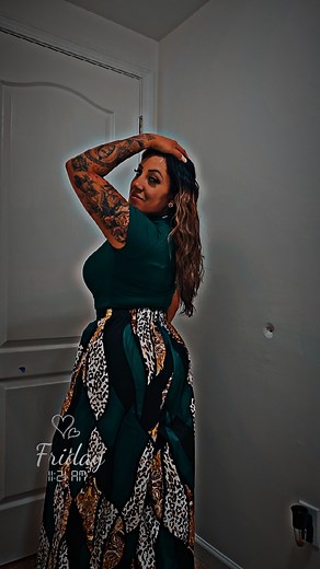 ¡Estoy absolutamente enamorada de este fabuloso conjunto! 💚 Sin lugar a dudas, el verde ha llegado a ser la representación de mi nueva esencia. 🌟 No hay nada como lucir un atuendo que no solo refleja nuestro estilo, sino que también nos hace sentir vibrantes y renovadas. Así que, ¡vamos a celebrar la moda y el estilo! #Moda #Estilo #GreenVibes #FashionLovers #OutfitDelDía 👗✨#greenoutfit #outfit #tiktokshop #tiktokpartner #fyp #mj🇲🇽