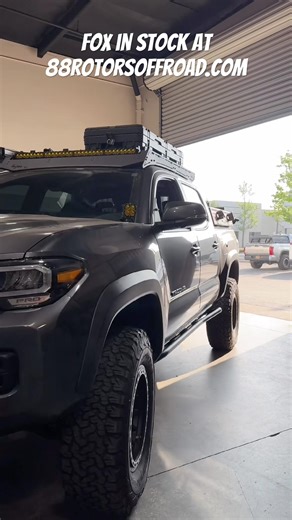Fox Performance Elite DSC & Camburg Kinetiks Billet UCA 2023 Tacoma TRD Pro #88rotorsoffroad