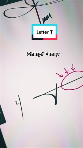 Replying to @xoxotiana_xoxo link in bio for custom signatures! 🖌️ #signaturesideas #firmas #t #lettert #letrat