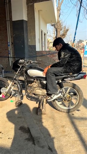 SPLENDOR FULL MODIFIED/SPLENDOR NEW FAT TYRE INSTALL #splendormodified #modifiedsplendor #splendor