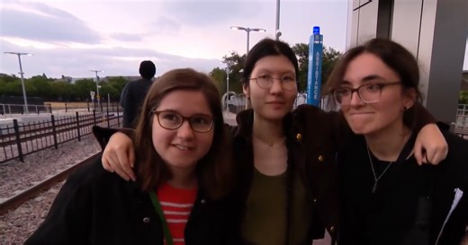 DART’s new Silver Line opens with free rides and packed trains