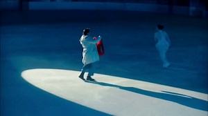 Snickers TV Spot, 'Sweater'