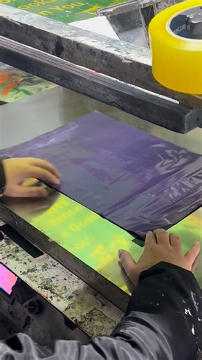 Guangzhou Xiaolizi Packing on Instagram: "Purple express bag printed logo#packaging #customized #factory #bag #shipping #mailingbags #packaging #zipperbag #bubblebags"