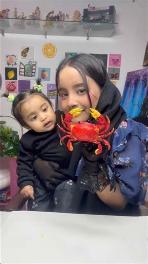 DIY Cardboard Crab 🦀 #rifanaartandcraft #art #craft #shorts #ytshorts #crab