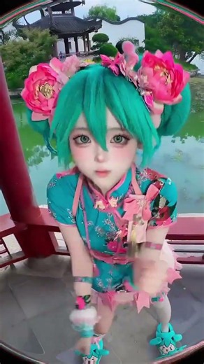 你不接电话的时候她 我就这样 ＃小柔SeeU #快手二次元夏日纪＃快手漫展大舞台