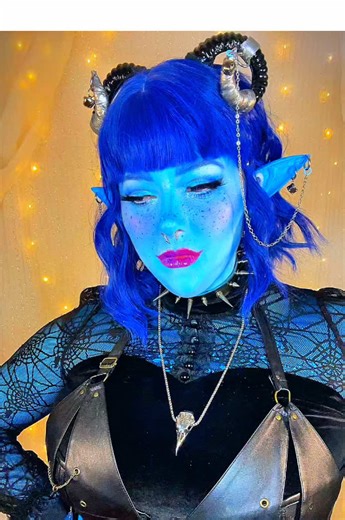 But… besides that… you should hear her sing. . #cosplay #jestercosplay #criticalrole #themightynein #dungeonsanddragons