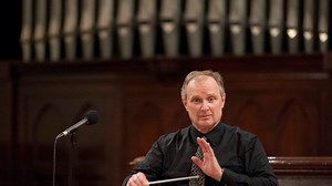 Orchestra concert to emphasize many voices