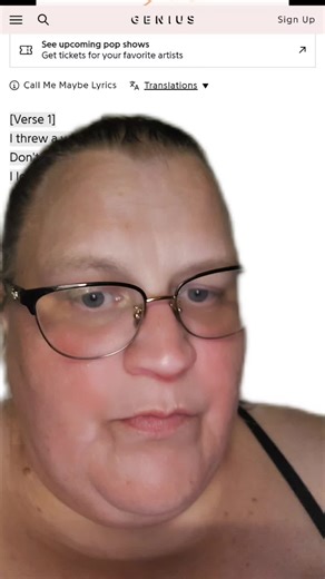 #greenscreen I saw it in a comic strip and I couldn't get it out of my brain. I hope this helps me. #carlyraejepsen #callmemaybe