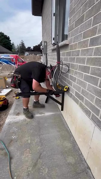 Our tech is installing a powerful Daikin heat pump to bring year-round comfort to this home. 🏡❄️🔥 Say goodbye to temperature swings and hello to energy savings! Ready for ultimate comfort? This could be your home next! #HeatPumpMagic #DaikinUpgrade #HomeComfort #EnergySavings