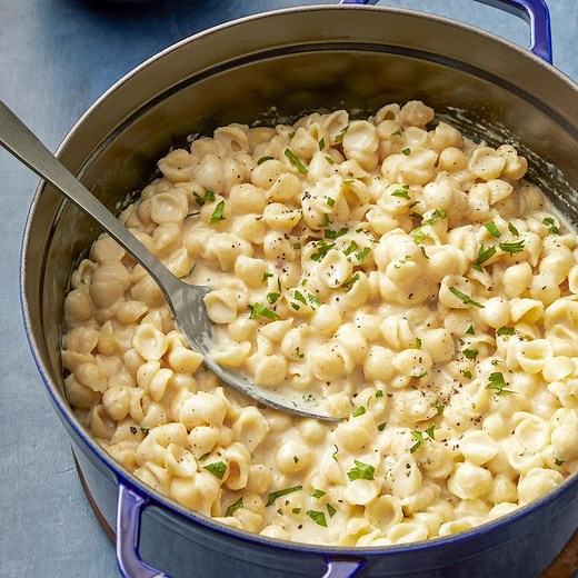 White Cheddar Mac and Cheese