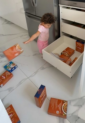 Être maman : Éduquer sans crier ni juger