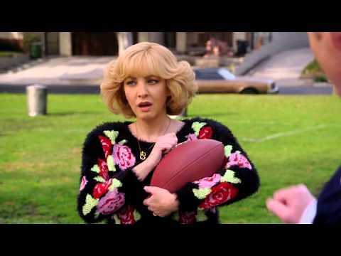 Beverly Learns Football 101 - The Goldbergs