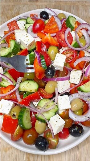Authentic Greek Salad 🇬🇷 Fresh, Juicy & Better Than Any Restaurant!