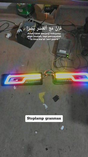 #CapCut custom stoplamp granmax rgb,bisa pesan sesuai keinginan😁 Klau yang 1 ni punya abg awak@Fikri Hidayatul #granmax #granmaxpickup #modifikasipickup #pickup #l300maniaindonesia #l300_pickup #stoplamp #modifikasi#fyp @Maktung_98 @Ade Andri Dtt @HsH garage Bukittinggi @Mas_Bay29 @Cuma_Mobil_Rental✨ @Arisputraramadhan✨ @Canter in the Sky 🏁 @Enjoycanter🏁 @𝙃𝙖𝙨𝙖𝙣𝙏𝙍🪐
