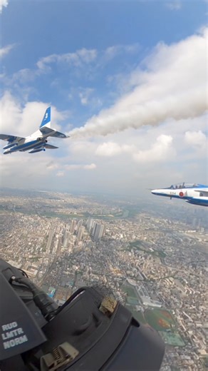 #空幕広報室 です✈️ 昨日の『 #かわさき飛躍祭 』における #ブルーインパルスの 展示飛行の様子、後編をお楽しみください✨ たくさんのご声援、誠にありがとうございました❗️ チーム一同、さらなる飛躍を目指します✈️ #航空自衛隊 #BlueImpulseTOUR2024 | 航空自衛隊 Japan Air Self-Defense Force