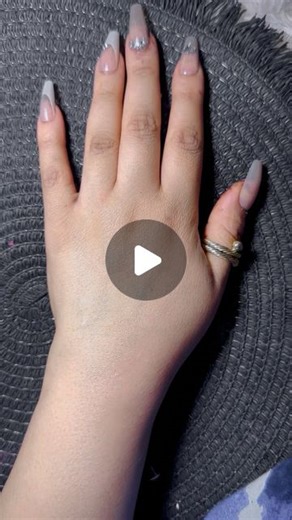 fatima's henna art on Instagram: "Here the viral Somali flower hack for beginners"