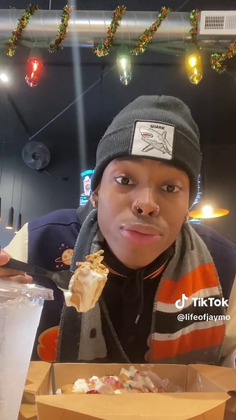 Lake Front Nutrition Located Whiting Indiana Rating: (8/10) Costumer Service was amazing .. The staff was Very Helpful No Complaints Definitely Would Recommend For People On diets or into Fitness and health supplements #lakefrontnutrition #fyp #foodreview #chicagolandarea