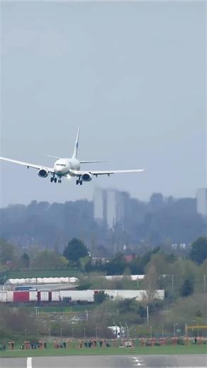 Understanding Crab Landing in Aviation