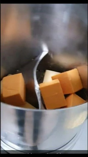 râpe rape fromage parmesan emmental & Gruyère #fromage #fondue #shorts #cheesegrater