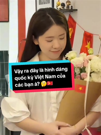 Quốc kỳ Việt Nam treo ngược?