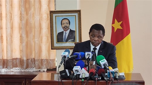 Enfin, Paul atanga Nji a assuré que l’État prendra toutes les dispositions pour que la paix règne avant, pendant et après l’élection. Il a averti que tout contrevenant sera interpellé et poursuivi, avec de lourdes peines à la clé. Il a exhorté les candidats à respecter les lois et à recourir aux voies légales en cas de contestation. Il a aussi invité les parents à sensibiliser les jeunes contre les manipulations politiques. Il a conclu en réaffirmant que le Cameroun est un État de droit où force