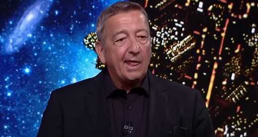 Lebénult Bayer Zsolt arcának bal oldala, de egyből megnyugtatott mindenkit, hogy „semmi agyi probléma nincs”