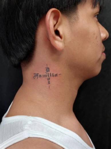 Beautiful tattoo representing family and faith in God in a small detail captured on the skin. Blessings for all. #blackandwhitetattoo #chicagotattooshop #albanyparkchicago #Crazydreamstattoos #work