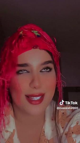 Vidéos de Na WaL🍓 (@nawalab2000) avec son original - تفاصيل ^