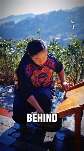 This Is How Gold Is Extracted From Rocks Using Ancient Methods 🤯