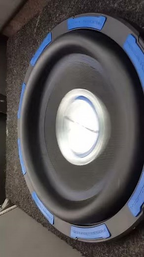 power acoustic gothic 2,500 12'inch subwoofer