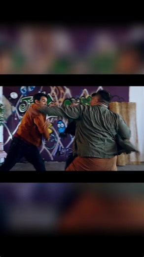 When a seemingly normal day gets turned upside down for a samaritan by a local pickpocket, a simple misunderstanding blows up to a full on rumble. And it goes to show what right person in the wrong place can do. Full film on YouTube: RUMBLE RIOT Location: @the_photocoop