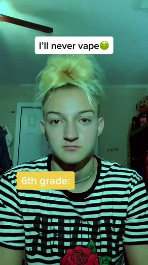 And that’s it🤷‍♂️ never started, and never will😁 Dont want my lungs to look like Charli’s 😳😳 #vape #lungs #hoops #rings #vaping #smoking #smoke